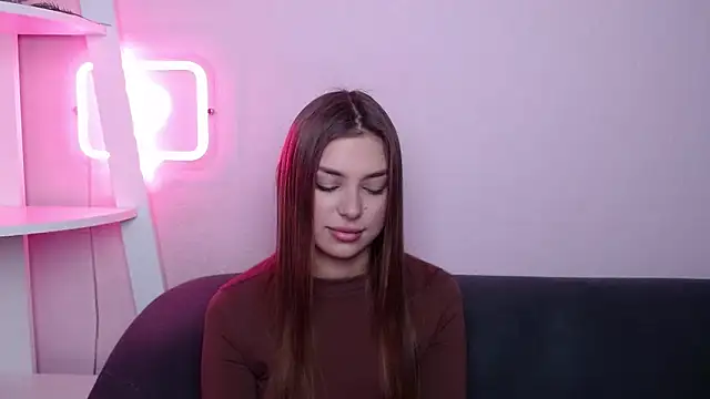 Snapshot of MilanaAngelAs chatting on February 15, 2026, 5:59 am MilanaAngelAs online show from February 15, 2026, 5:59 am