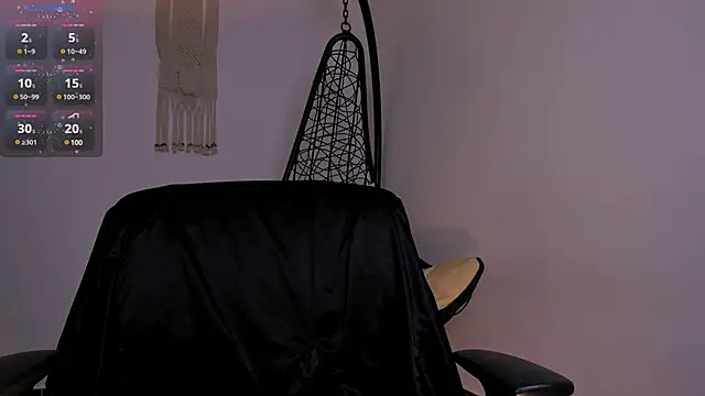 Nina-monroe online show from February 16, 2025, 10:21 pm