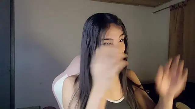 Dollbehavior  online show from April 13, 2026, 12:49 am