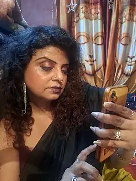 Snapshot of Maaya66 chatting on February 22, 2025, 7:14 pm Maaya66 online show from February 22, 2025, 7:14 pm