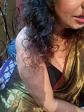 Snapshot of Maaya66 chatting on March 20, 2025, 7:25 pm Maaya66 online show from March 20, 2025, 7:25 pm