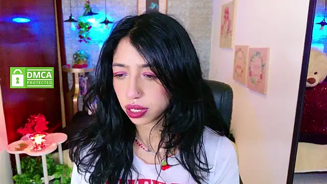 REDHOTTER  online show from September 12, 2025, 7:47 pm