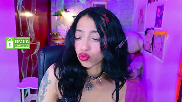 REDHOTTER  online show from October 7, 2025, 8:06 pm