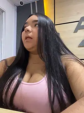 little lissiee online show from February 15, 2026, 2:58 pm