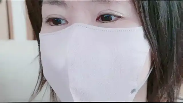 xxArisaxx online show from December 2, 2025, 5:57 am