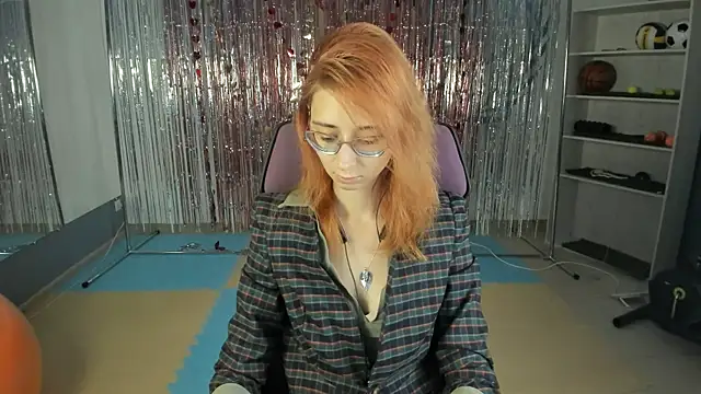 Orianna Fox online show from March 23, 2025, 5:10 am
