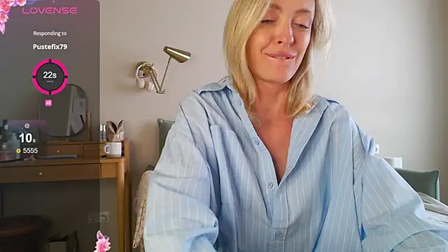 Snapshot of sexuallycorrecte chatting on June 22, 2026, 10:01 am sexuallycorrecte online show from June 22, 2026, 10:01 am