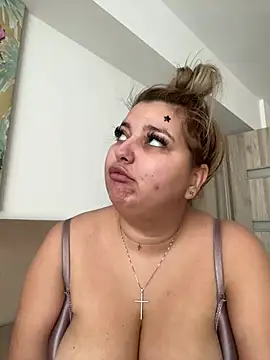 AllysonK online show from March 7, 2025, 12:34 pm