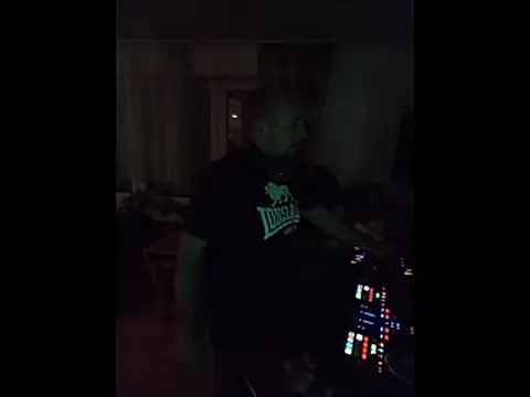 rosaeichel online show from May 8, 2026, 10:26 pm