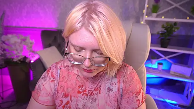 CoolTatis online show from March 29, 2026, 5:51 am