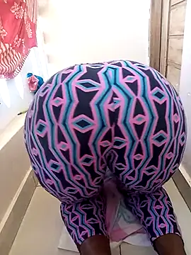 zainabsmile online show from January 14, 2026, 10:32 am