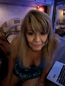 annika lately online show from February 12, 2025, 3:40 am