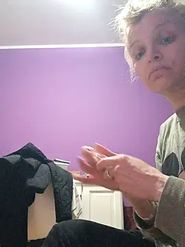 Snapshot of BritneyHudson chatting on March 23, 2026, 2:04 am BritneyHudson online show from March 23, 2026, 2:04 am