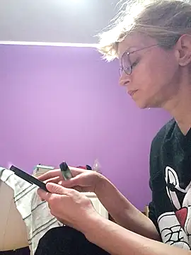 Snapshot of BritneyHudson chatting on March 27, 2026, 6:08 am BritneyHudson online show from March 27, 2026, 6:08 am