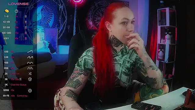 miss jenna lovee online show from March 25, 2026, 1:11 am