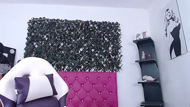 michel cardona online show from November 18, 2025, 4:00 pm