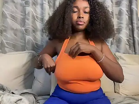 Chocolate queen2 online show from January 13, 2026, 8:52 am