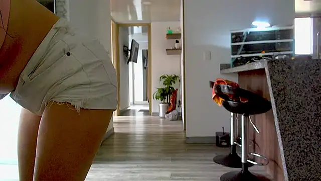 Snapshot of adan_eva960 chatting on March 2, 2025, 3:48 pm adan eva960 online show from March 2, 2025, 3:48 pm