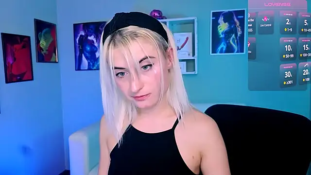 melisa white1 online show from November 30, 2025, 4:44 pm