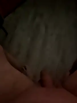 Snapshot of Szeltolo001 chatting on December 17, 2025, 3:45 am Szeltolo001 online show from December 17, 2025, 3:45 am