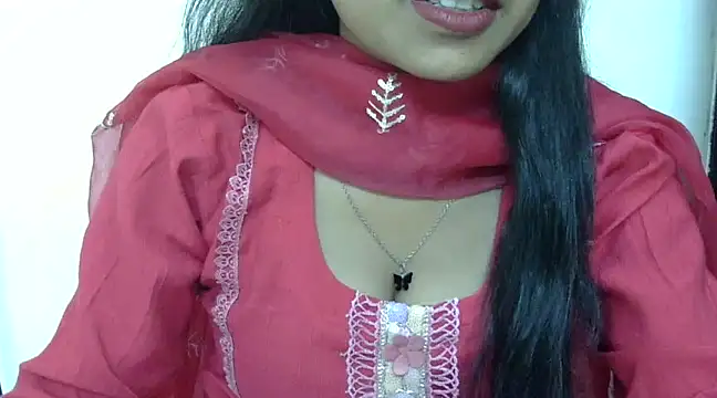 momo lov online show from March 10, 2025, 5:33 am