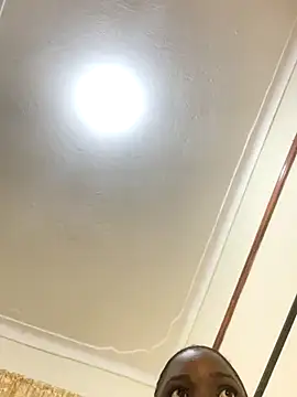 Snapshot of sweet18creamybigpussy chatting on October 5, 2025, 6:17 pm sweet18creamybigpussy online show from October 5, 2025, 6:17 pm