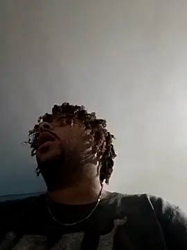 Snapshot of Dj-yefri-pauta chatting on January 31, 2025, 11:13 pm Dj-yefri-pauta online show from January 31, 2025, 11:13 pm