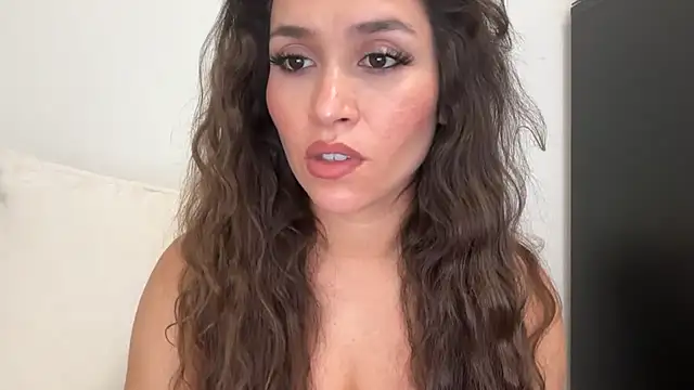 Snapshot of YingxYang69 chatting on September 12, 2025, 1:17 am YingxYang69 online show from September 12, 2025, 1:17 am