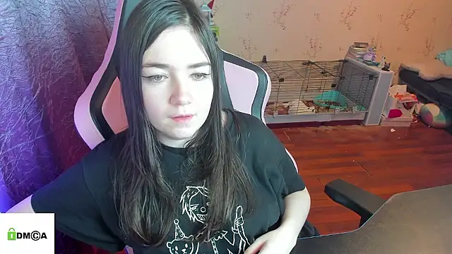 Snapshot of Crazy_forest_fairy chatting on January 19, 2026, 5:55 am Crazy forest fairy online show from January 19, 2026, 5:55 am