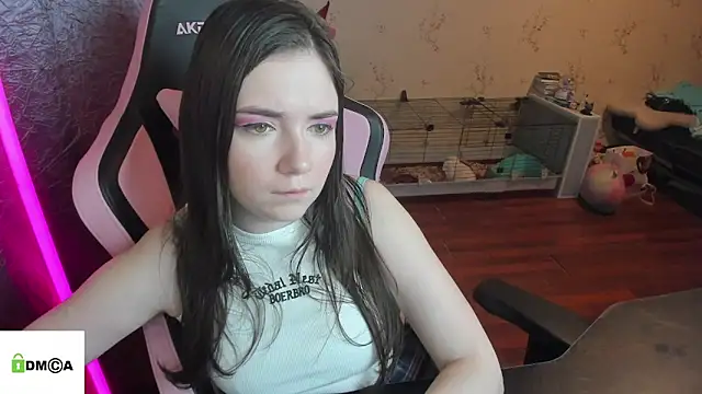 Snapshot of Crazy_forest_fairy chatting on February 11, 2026, 11:10 pm Crazy forest fairy online show from February 11, 2026, 11:10 pm