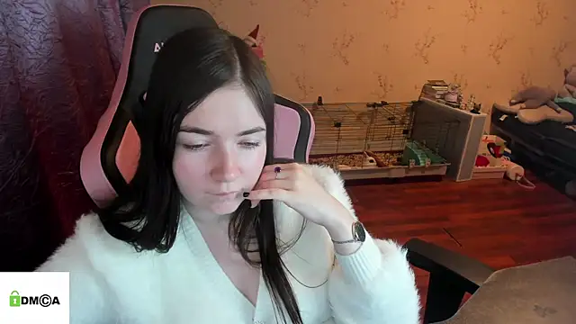 Snapshot of Crazy_forest_fairy chatting on February 22, 2026, 12:34 am Crazy forest fairy online show from February 22, 2026, 12:34 am