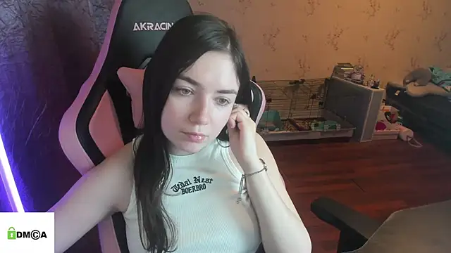 Snapshot of Crazy_forest_fairy chatting on February 23, 2026, 10:51 pm Crazy forest fairy online show from February 23, 2026, 10:51 pm