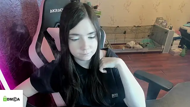 Snapshot of Crazy_forest_fairy chatting on March 26, 2026, 9:20 pm Crazy forest fairy online show from March 26, 2026, 9:20 pm