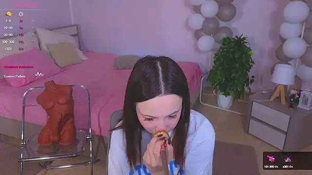 Hayle Hill online show from January 22, 2025, 2:26 am