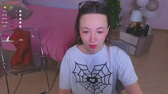 Hayle Hill online show from January 22, 2025, 5:26 am