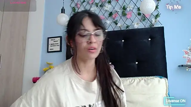 evatits 1 online show from February 20, 2025, 12:25 pm