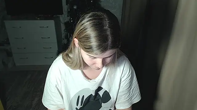 MelissaXKinky online show from December 18, 2024, 1:34 pm