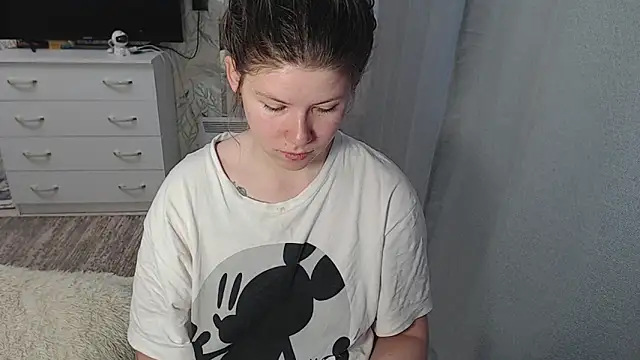 MelissaXKinky online show from February 17, 2025, 3:04 am