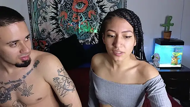 Snapshot of tony_and_sophia chatting on February 3, 2026, 12:09 am tony and sophia online show from February 3, 2026, 12:09 am