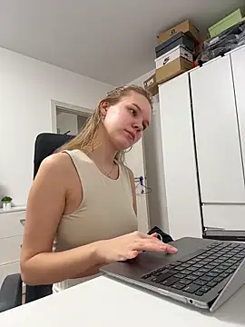 Ketitull online show from March 30, 2026, 5:30 am