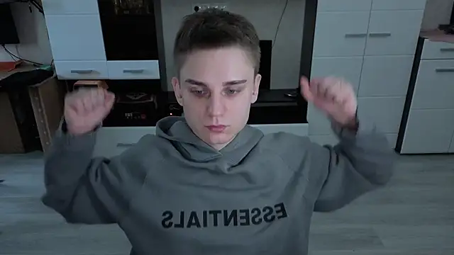 angryzan online show from November 24, 2025, 6:13 am