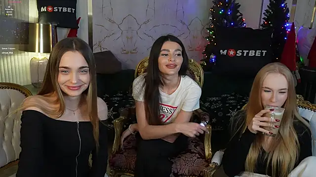 Lana Pulse online show from December 26, 2024, 11:35 pm