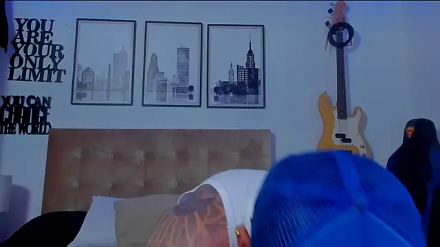 seancarreraa online show from November 10, 2025, 4:28 pm