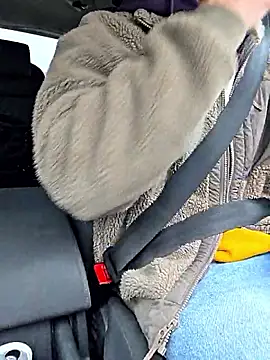 Zeefy online show from October 11, 2025, 11:42 am