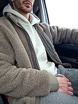 Zeefy online show from March 29, 2026, 9:09 am