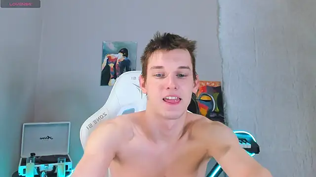 Snapshot of 4ever_dude chatting on February 23, 2025, 5:01 am 4ever dude online show from February 23, 2025, 5:01 am