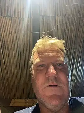 sexycouple109 online show from December 27, 2024, 12:29 am