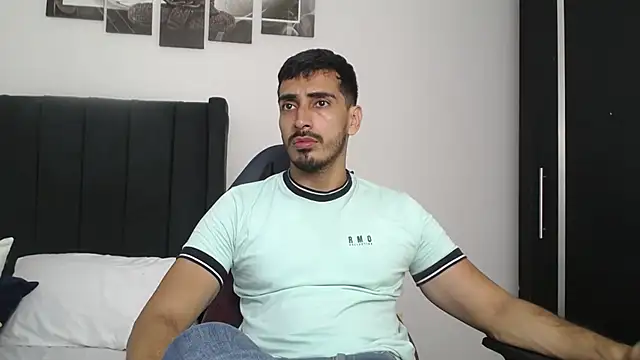 muscle ares online show from February 7, 2025, 1:43 pm