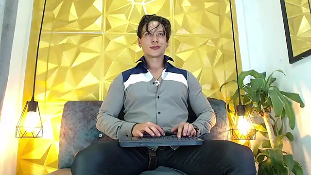 Snapshot of Baxter_Dex chatting on December 16, 2024, 6:53 am Baxter Dex online show from December 16, 2024, 6:53 am