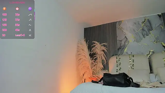 Agathaargent  online show from January 14, 2026, 11:16 am